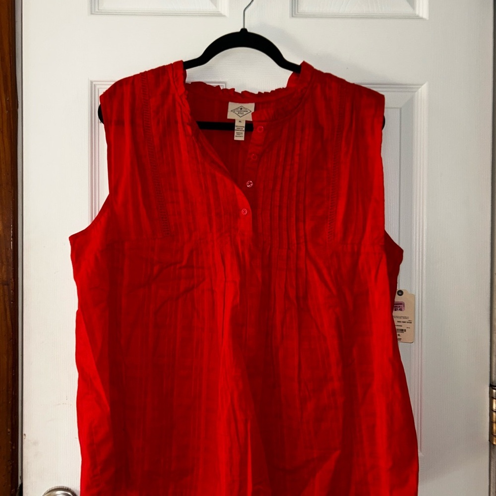 St. John's Bay NWT Red Sleeveless Shirt XL